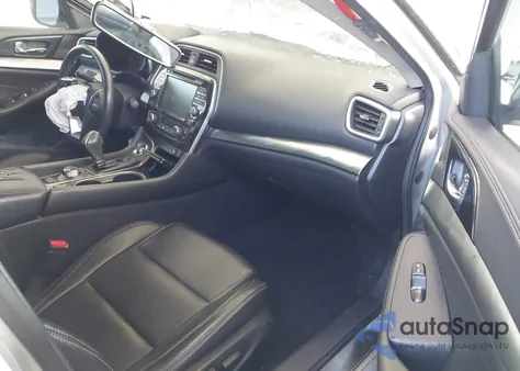 2019 Nissan Maxima 3.5 Sv z USA, uszkodzony, nr VIN 1N4AA6AV5KC379437